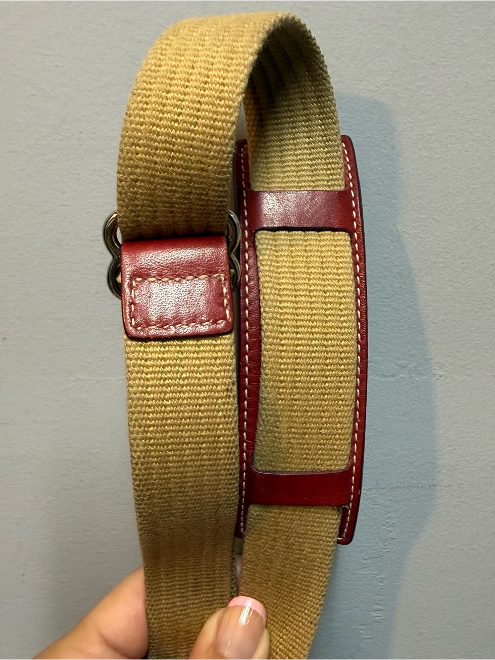 vintage - Coach - Red Leather Crossbody Bag with Front & back Pockets - Picture 6 of 12